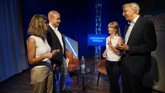 Bild 1/2: Im Studio des TMBZ Gera (v.l.n.r.): Dr. Claudia Tittel, Malte Krückels, Ute Reinhöfer und Jochen Fasco <br>Bild 2/2: Aufzeichnung der Sendung "Medienstandort Thüringen" Bild 1/2: Im Studio des TMBZ Gera (v.l.n.r.): Dr. Claudia Tittel, Malte Krückels, Ute Reinhöfer und Jochen Fasco <br>Bild 2/2: Aufzeichnung der Sendung "Medienstandort Thüringen"